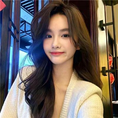 长在面包树上的女人